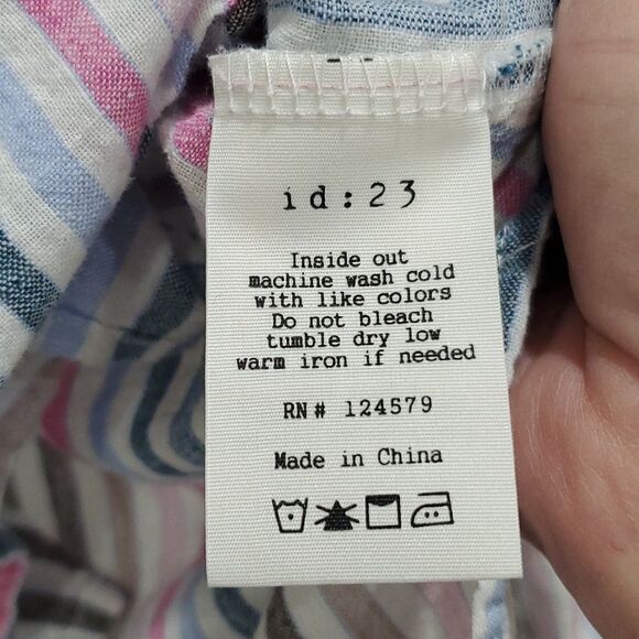 ID:23 Women’s Striped button up, Linen blend Shirt, size large - Picture 3 of 5